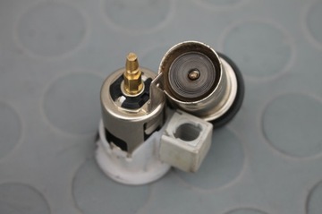 фото thumb №5, Прикурювач гніздо 12v hyundai santa fe i 00-06