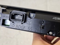 фото thumb №6, Дисплей панель переключатель консоли замки ремней mazda 3 bp iv