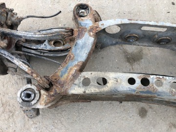 фото thumb №3, Балка зад підвішування mercedes w210 sedan