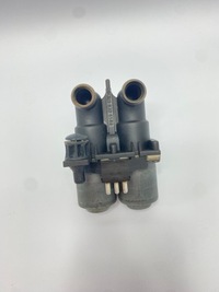 фото thumb №1, Электроклапан клапан отопления отопителя mercedes w124 r129 0008306584