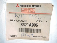 фото thumb №9, 8321a096 кронштейн противотуманной фары правое l200