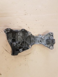 фото thumb №1, Лапи кронштейн крепление генератора 2.5t mondeo mk4 2009 ford