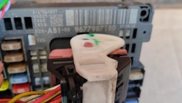 фото thumb №3, Коробка запобіжників модуль bsm-ab1-00 peugeot citroen 9677987180