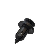 фото thumb №5, Кліпса штифт підкрилок бампер захист subaru forester