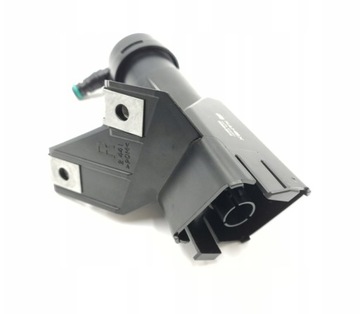 фото thumb №3, Розпилювач фара toyota avensis 2 ii t25 2003 -2006 85207-05010 праві