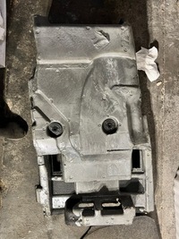 фото thumb №2, 2 alfa romeo stelvio килимок обшивка передня права