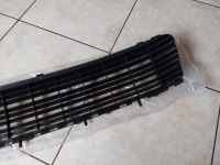 фото thumb №10, Решітка бампера - середня - внутрішня - peugeot 3008 i - 09-13
