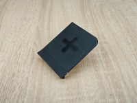 фото thumb №1, Оригинальная защита заглушка клеммы плюсовой audi a5 8t 8k0915429c 14km!