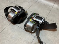 фото thumb №12, Mercedes w221 pas натягувач перед чорний bdb