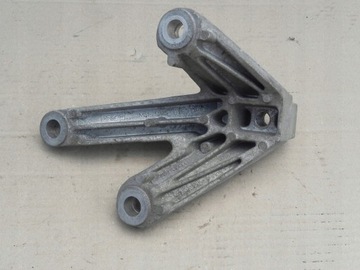 фото thumb №2, Ford c max mk2 focus 1.6b лапи кронштейн коробки