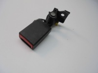 фото thumb №1, Mercedes w176 c117 клипса пряжка поперечина левый задняя