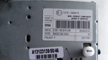фото thumb №5, Ford fiesta mk7 16r радио панель дисплей c1bt18k811pa
