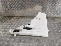 фото thumb №1, Бачок помпа омывателя audi q7 4m