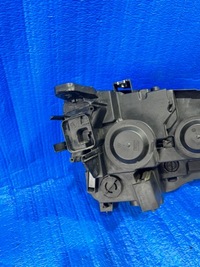 фото thumb №13, Лампа передняя левая opel combo e 18-23r 9816825580