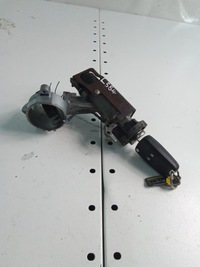 фото thumb №1, L584 замок запалювання chevrolet orlando 13383062