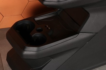 фото thumb №9, Bmw ix i20 туннель средний подлокотник чёрный 9490613 5a38972