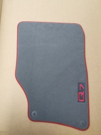 фото thumb №5, Килимки велюрові audi q7 4l1061275papat перед