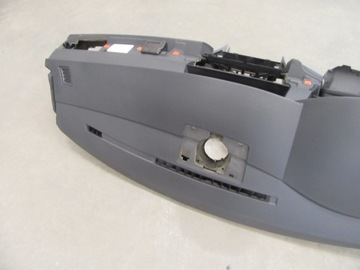 фото thumb №11, Панель раздаточная bmw 5 e60 e61 европа 03-05r. кружки серый