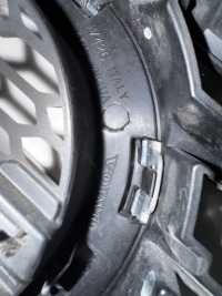 фото thumb №6, Volvo xc60 ii r-design решётка радиатора решётка радиатора оригинальный