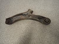 фото thumb №8, Suzuki sx4 sedici 06-13 важіль передній правий