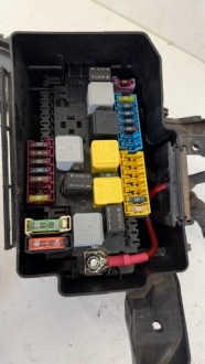 Корпус коробка запобіжників mercedes gl w166 x166 1665400224 1669063801 Недорого, фото thumb