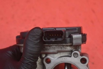 фото thumb №8, Дросельна заслінка 9673534480 peugeot 5008 1 i 1.6 hdi 112 km 09-13