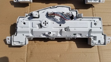 фото thumb №6, Спидометр приборы toyota iq 769166-590