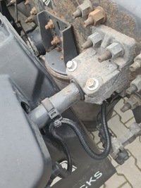 фото thumb №4, Крыло левый задняя kompletny лампа renault gama t c range