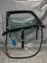 фото thumb №1, Рамка двері підйомник скло лівий задня audi a4b6 sed