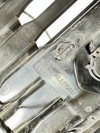 фото thumb №6, A6 c8 allroad решётка бампера левая pdc датчик 4k0807681e