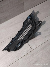 фото thumb №6, 8829. volvo xc60 ii решётка бампер правый перед 32234968