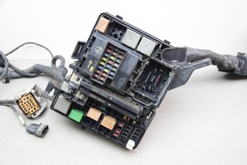 фото thumb №8, Коробка запобіжників kia optima 1898009400 1.7l дизель 104kw 2016