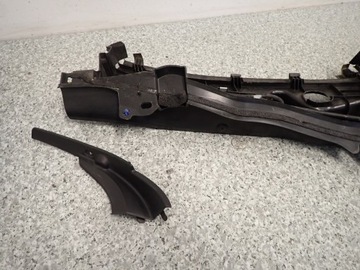 фото thumb №9, Mazda 2 mazda2 de 07-13 панель под лобовым стеклом пластиковый европа комплект