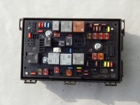 фото thumb №1, Opel astra j iv модуль коробка запобіжників