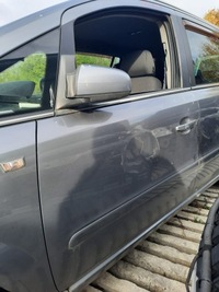 фото thumb №1, Opel zafira b двері лівий перед z155