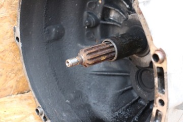 фото thumb №6, Коробка передач коробки передач bmw m30 3.0 3.5 e32 e34 e28 механическая 5 коробки передач 2600130292