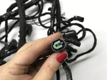 фото thumb №8, Права джгут кришки зад tesla s 1004428-00-p