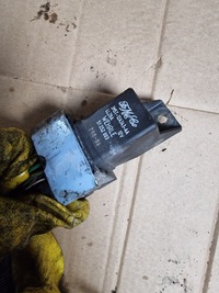 фото thumb №8, Реле свічок розжарювання 1.4l 1.6l tdci focus 1252609 _ 3m5t-12a343-aa