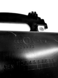 фото thumb №5, Бардачок полка туннель audi a6 c7 4g0864981g