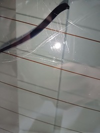 фото thumb №6, Стекло задняя hyundai kona 2017- as3 oryginalnie тонированная царапины