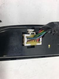 фото thumb №10, Переключатель стекло водителя левый hyundai купе 99r 93570-27000 европа хороший