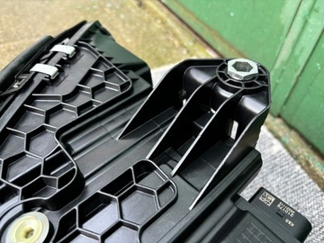 фото thumb №13, Mercedes eqs 297 v297 лампа праві перед права передня фара digital