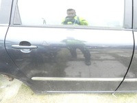 фото thumb №1, Toyota avensis verso двері правий задня 1e2 задні праве