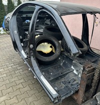 фото thumb №7, E-klasa w213 чверть задня ліва права дах піддон pas задній sedan 197