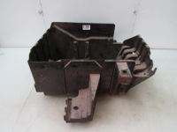 Купить Renault trafic 2 2.0 dci 11r vivaro корпус основание аккумулятор, фото thumb
