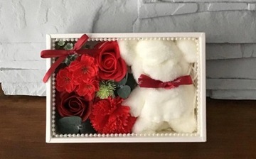 Мыльные цветы с плюшевым полотенцем