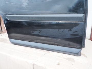 фото thumb №1, Volvo v50 планка двері права зад задня нижня середня оригінал