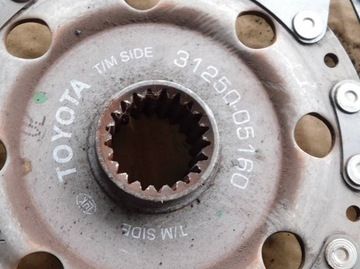 фото thumb №7, Toyota avensis t27 2.0d4d 09r зчеплення двомасовий маховик