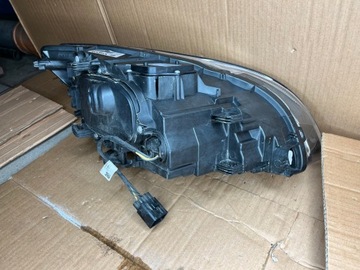 фото thumb №7, Лампа левая передняя volvo v60 s60 идеальная