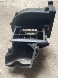 фото thumb №1, Toyota dyna 3,0d4d 07-11 корпус двигателя обдув